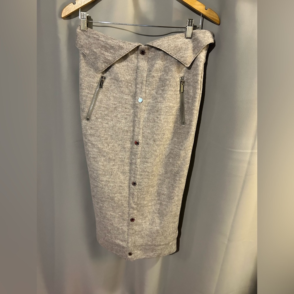 NWT Maniere de Voir sweater midi skirt